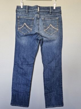 Ariat Medium Blue Rainstorm Straight Leg Jeans with Back-Pocket Stitching 33L